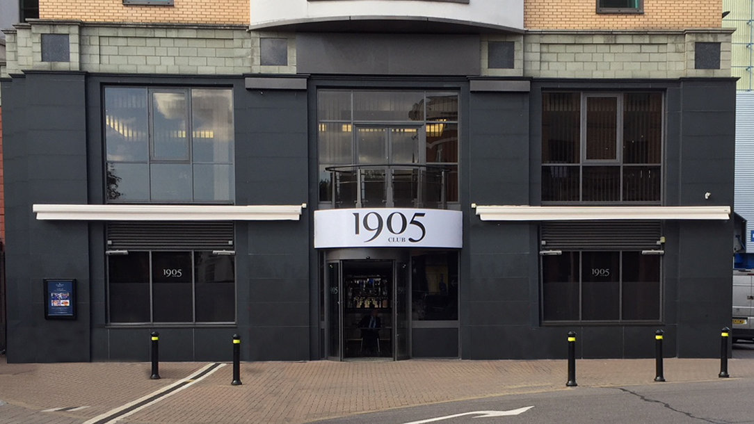 1905 club awnings 2