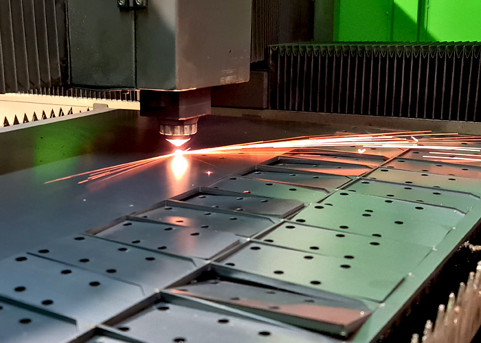  Aluminium Laser Cutter for Awnings and Canopies 