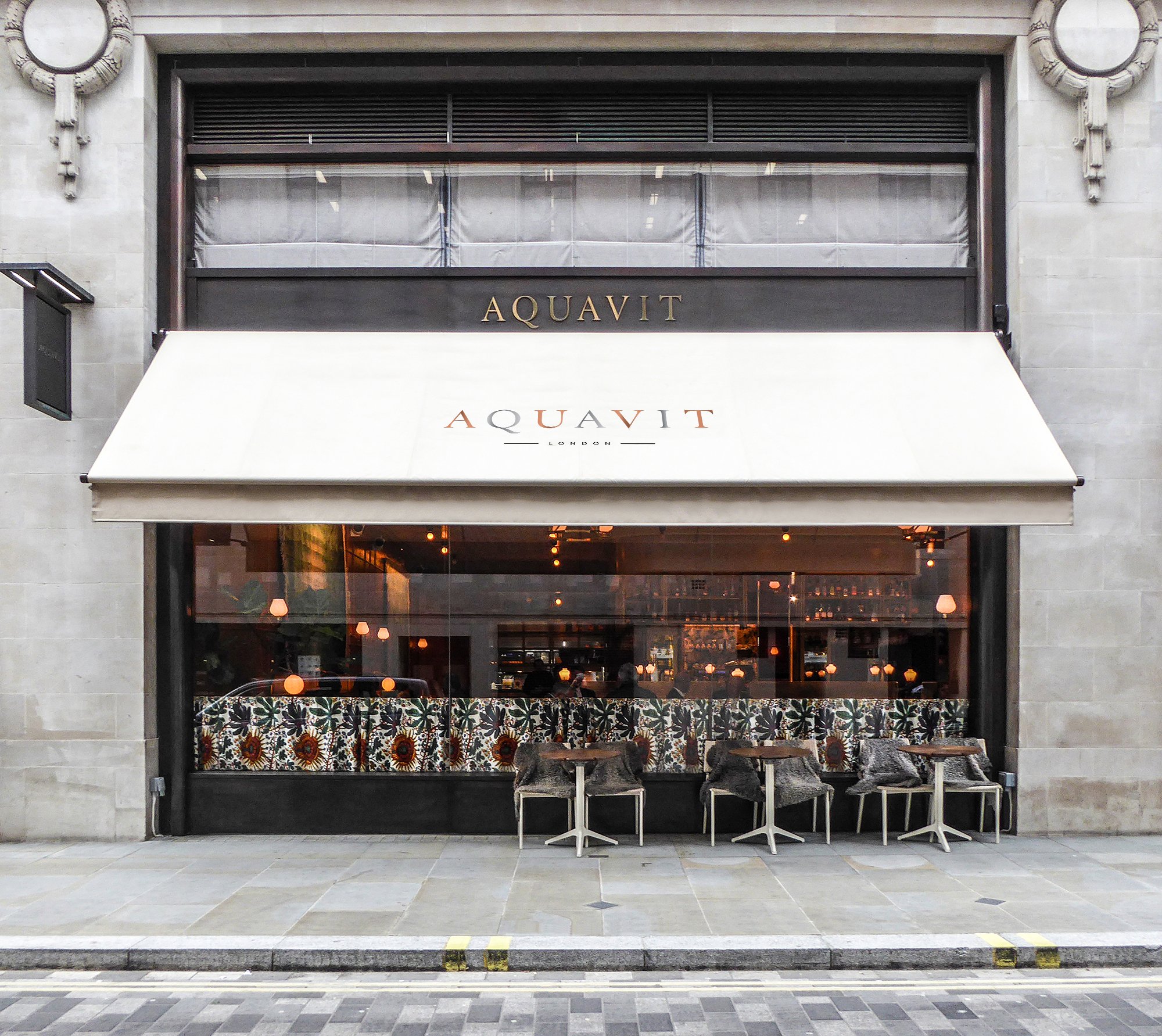 Greenwich awnings at Aquavit
