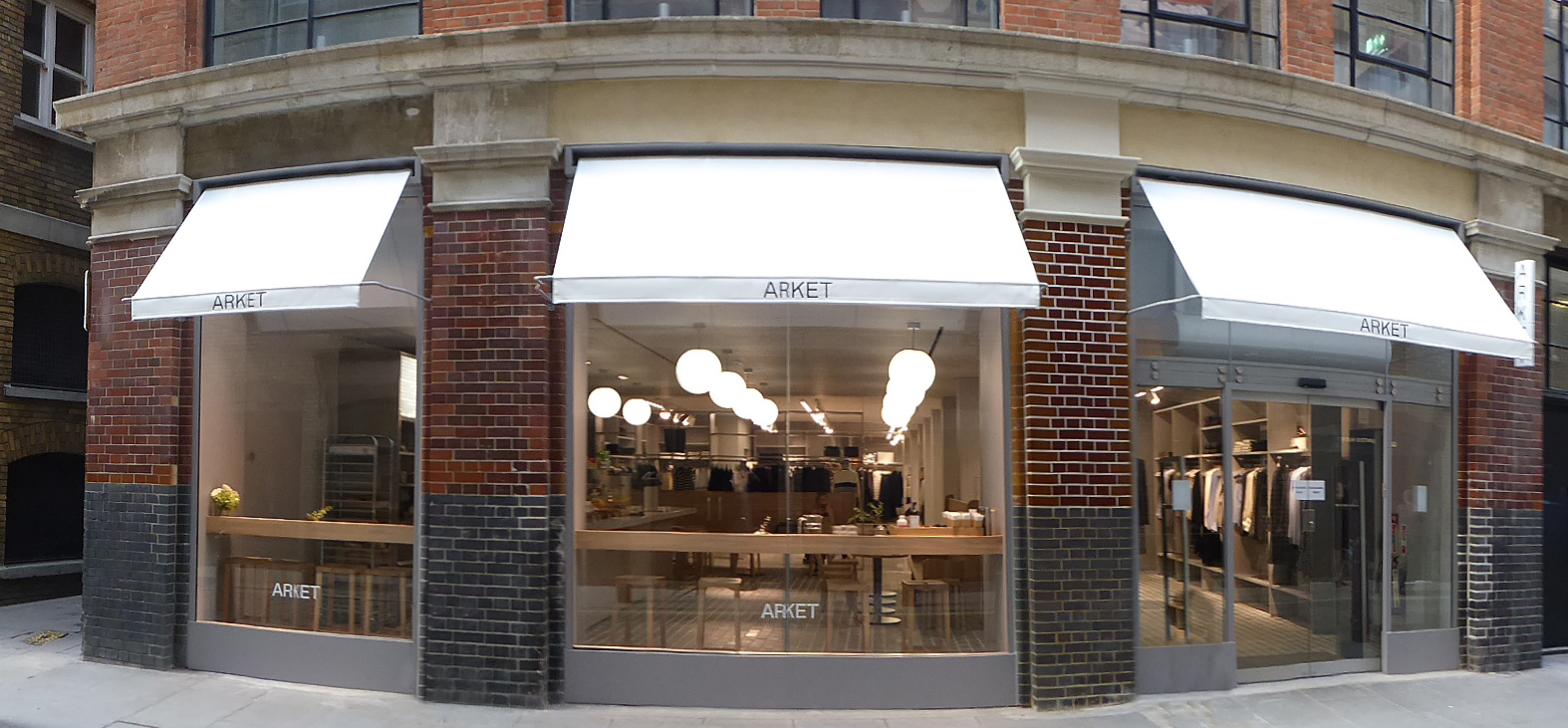 Arket Marlesbury awnings