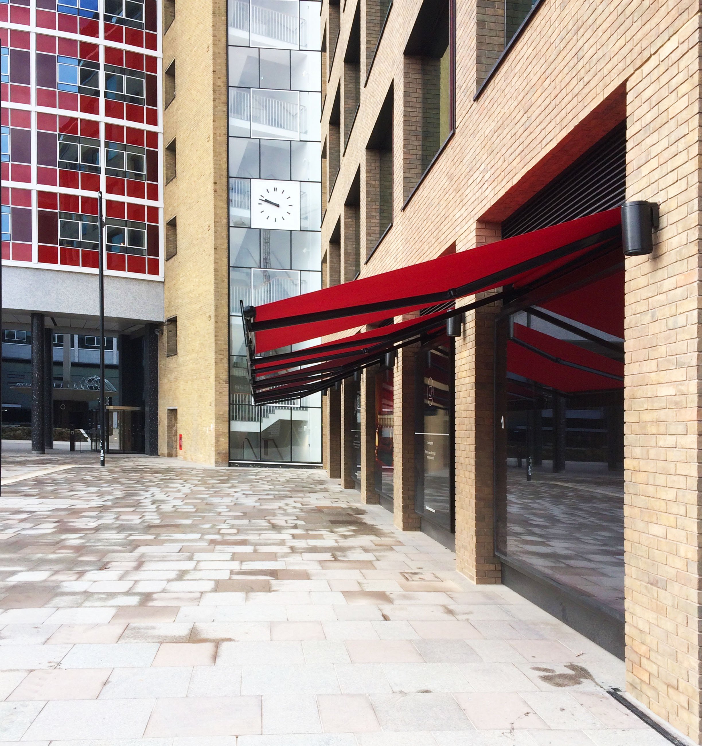 BBC SQ2 awnings