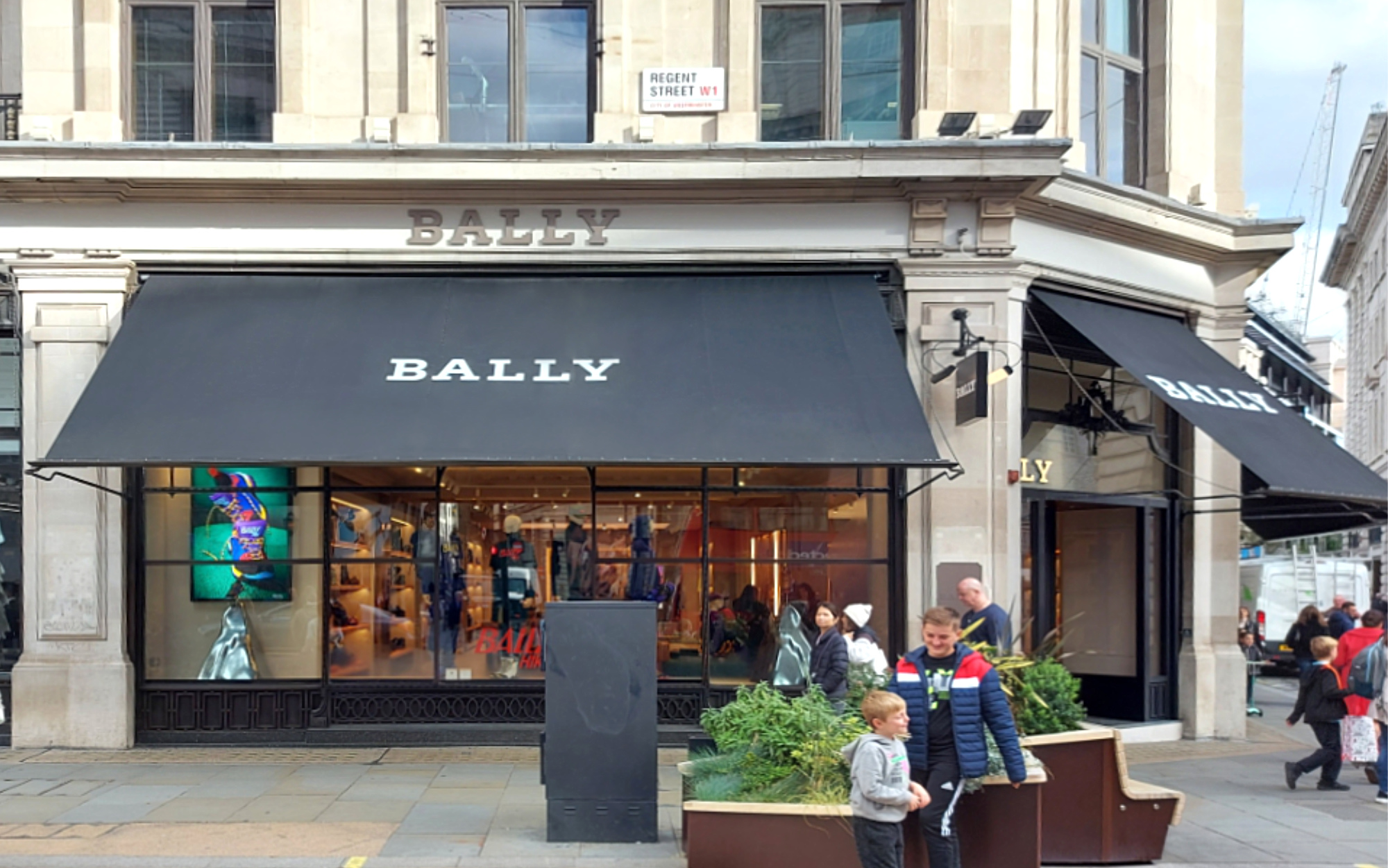 Awnings Bally
