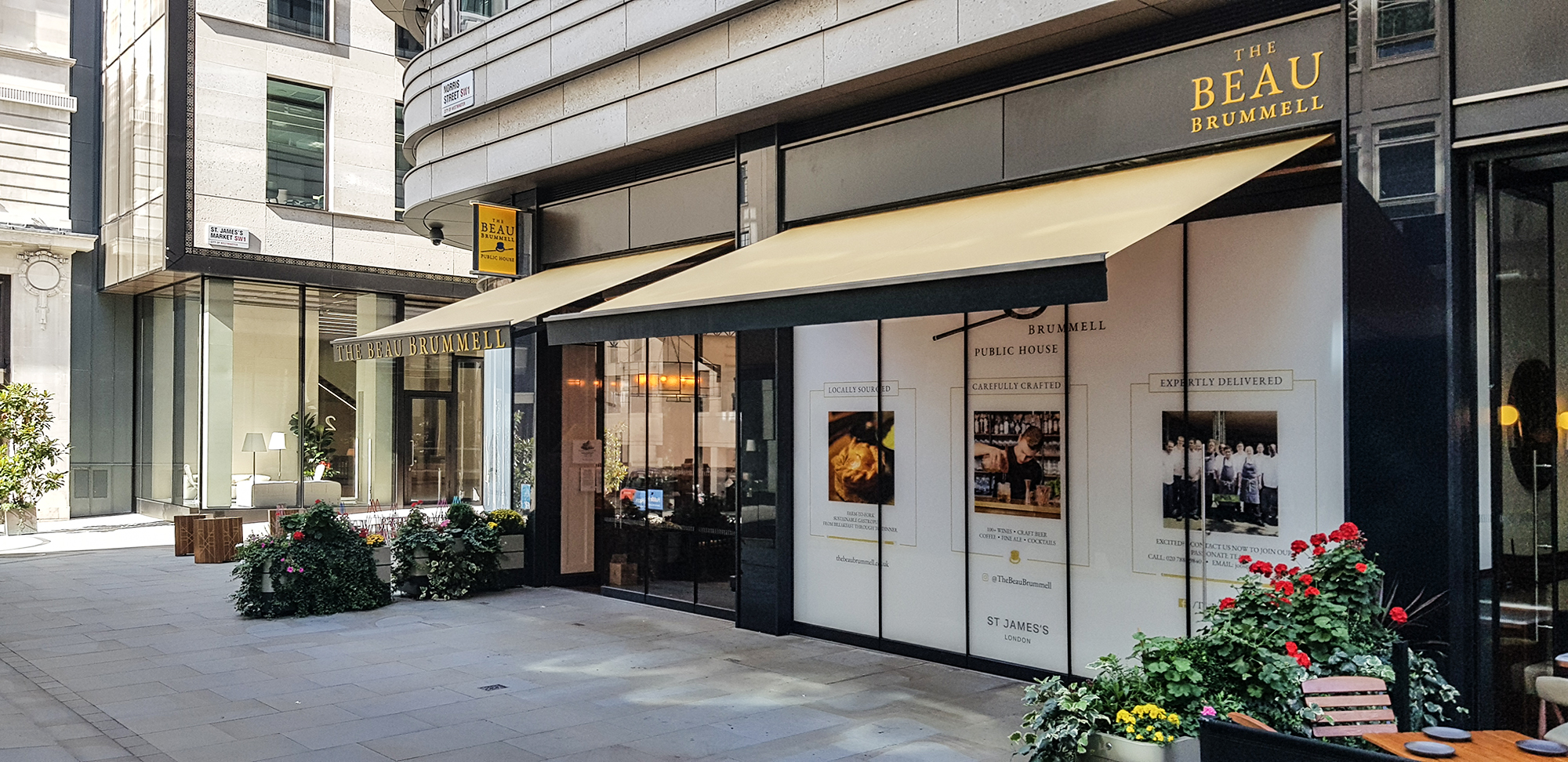 sq2 awning beau brummell