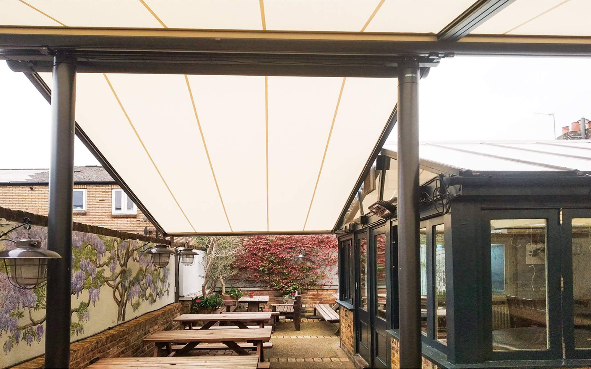 Terrace_awnings_specialist_awnings_manufacure_awnings_waterproof_awnings