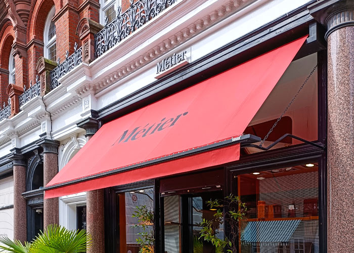 Shop traditional awning by Morco