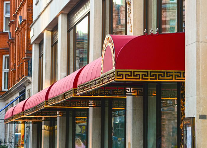  Bespoke Canopies Mayfair