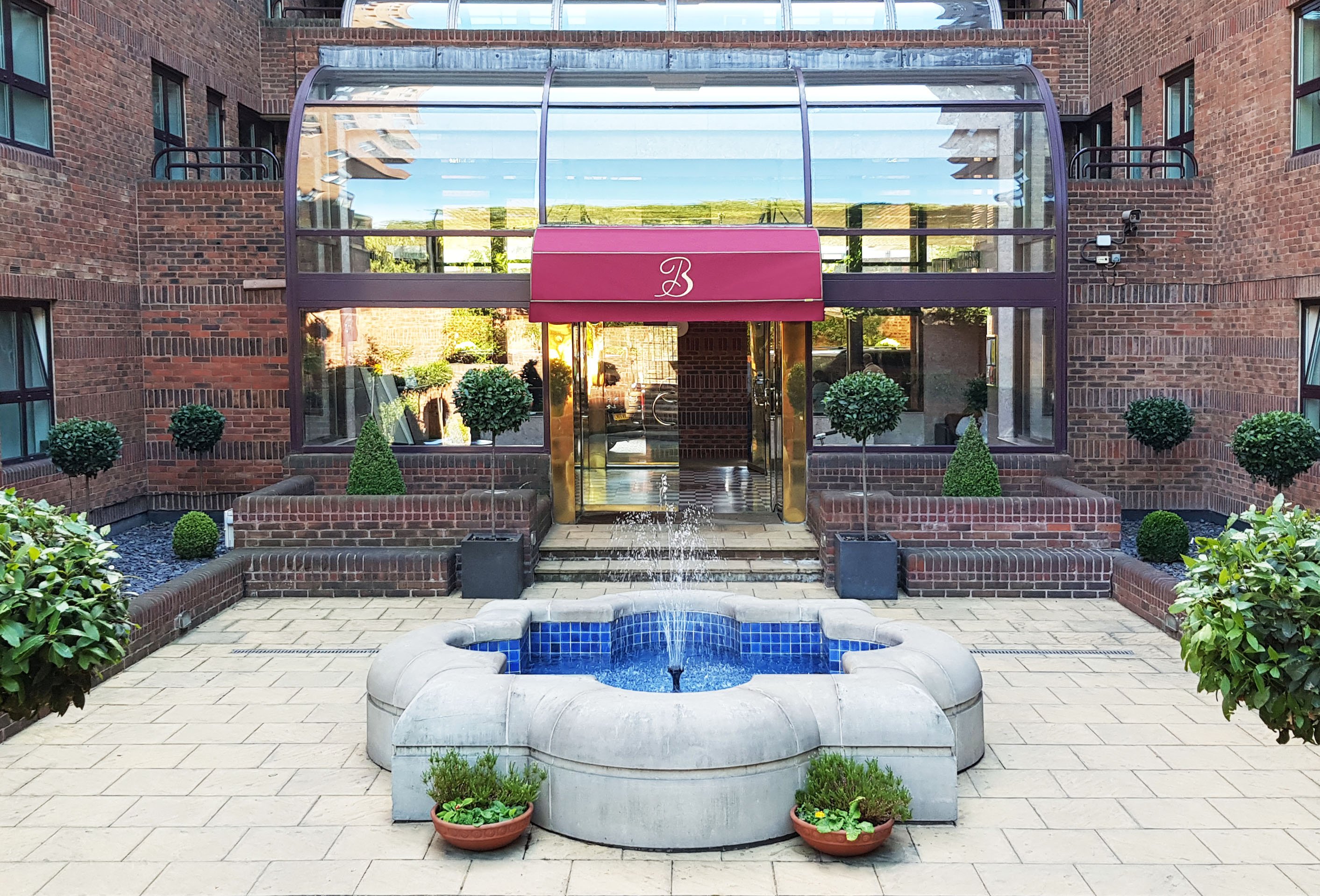 Rib canopies Beverley House
