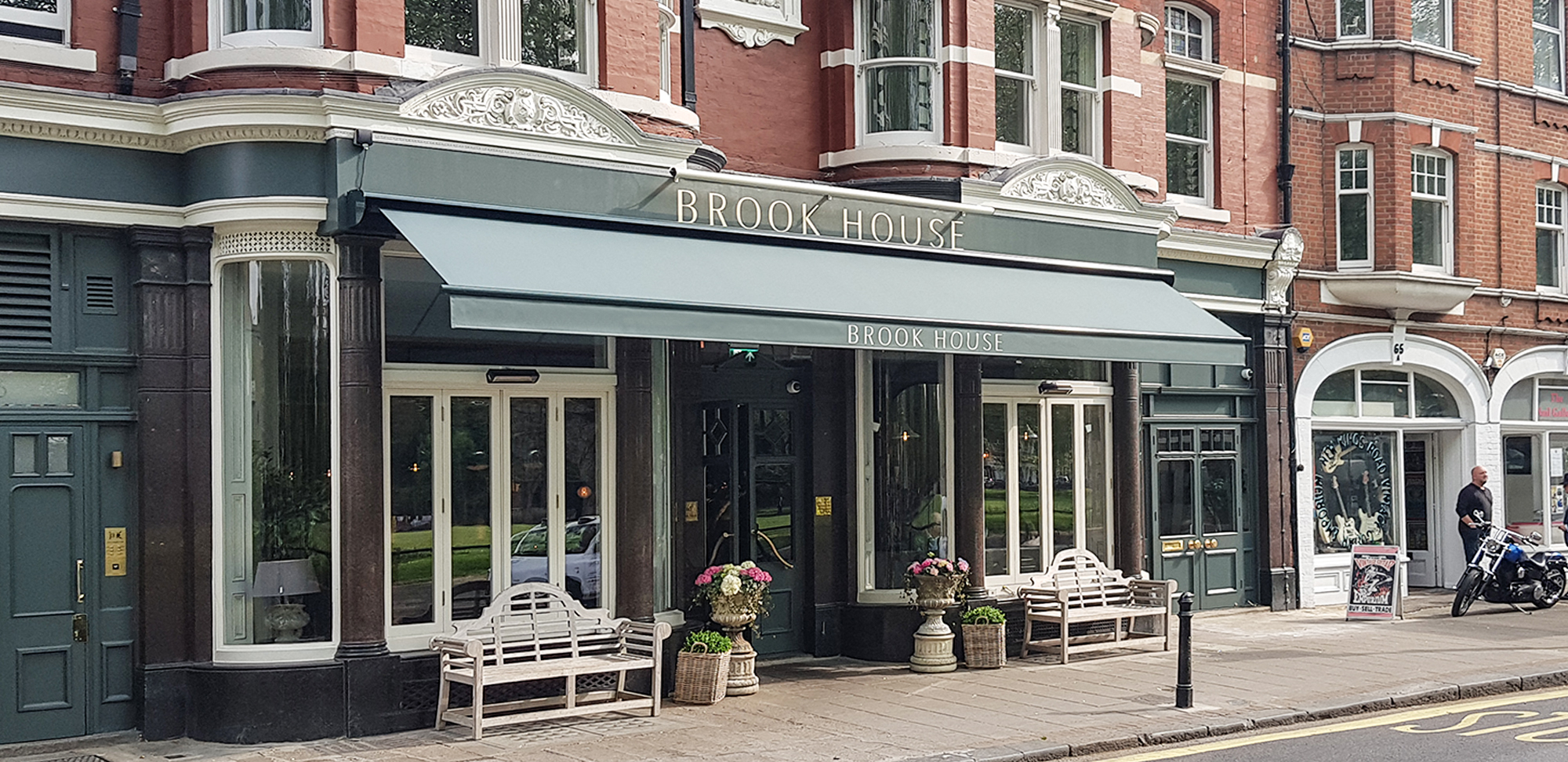 This  Classic commercial awning at Brook House 