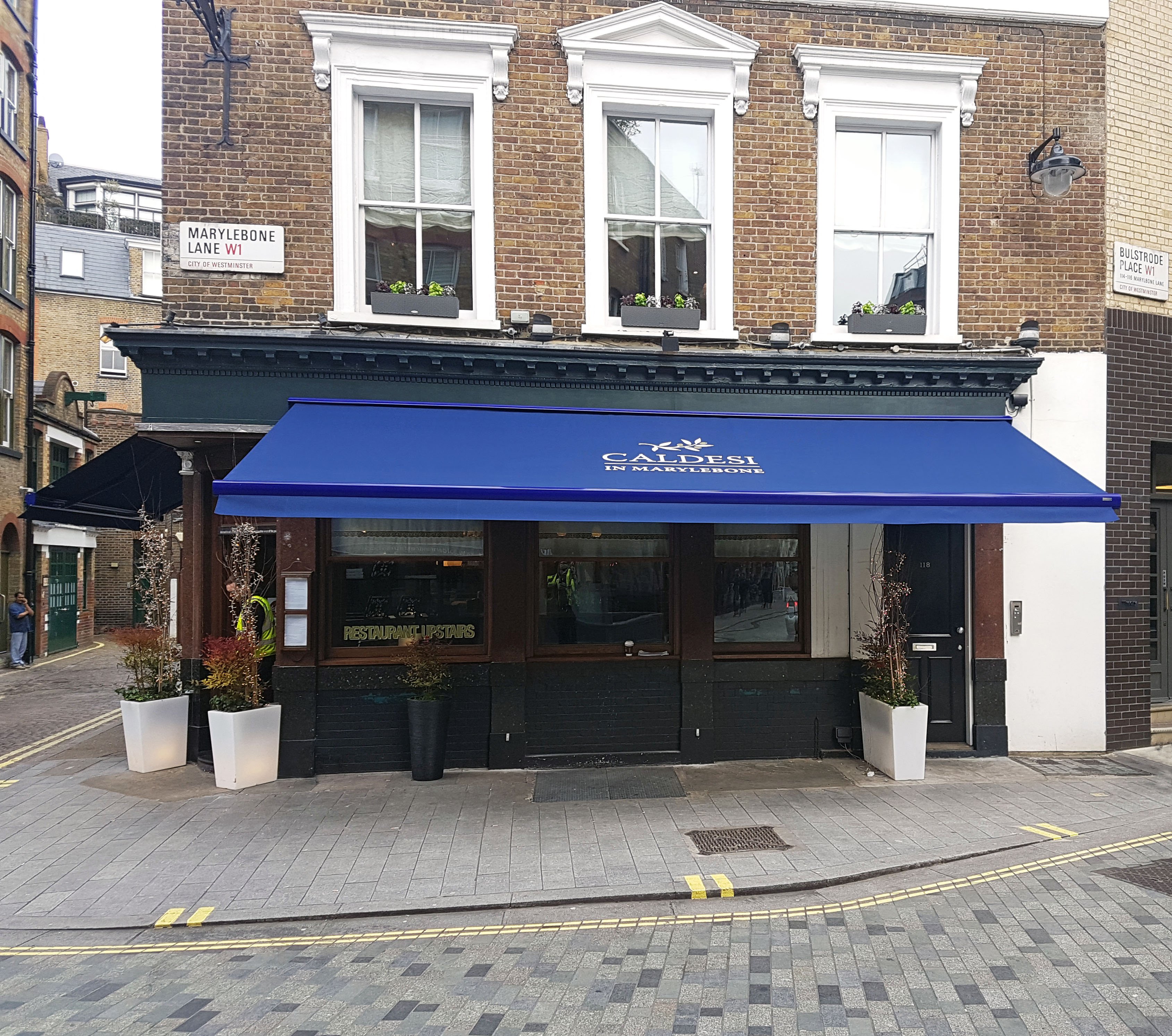 Classic awning Caldesi 3