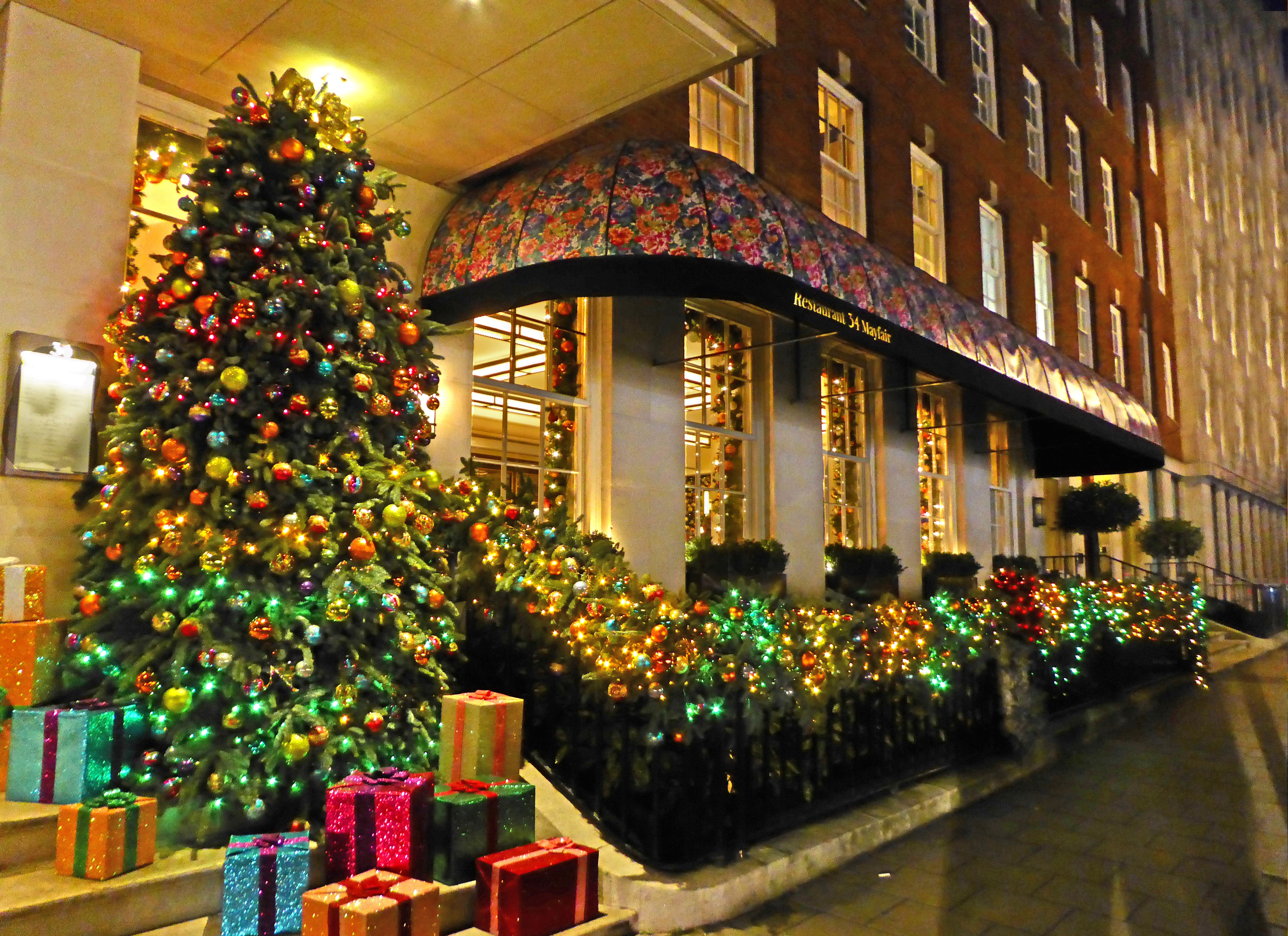 Christmas 34 Restaurant