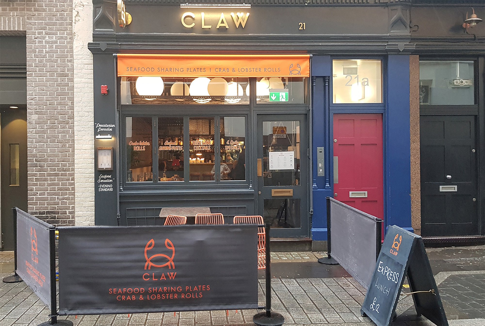 Greenwich awning - Claw3