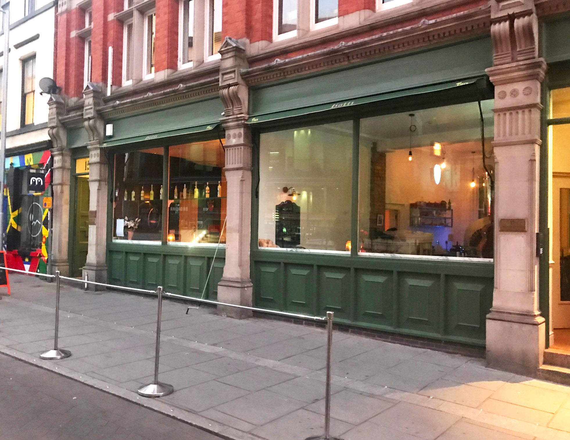 Edins Victorian awning