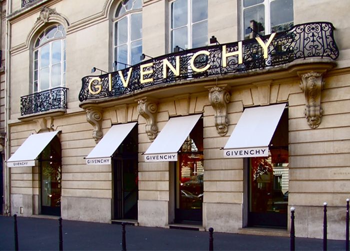 Greenwich Awning