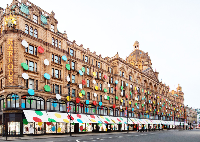  Harrods Louis Vuitton Victorian Awning Dots Design