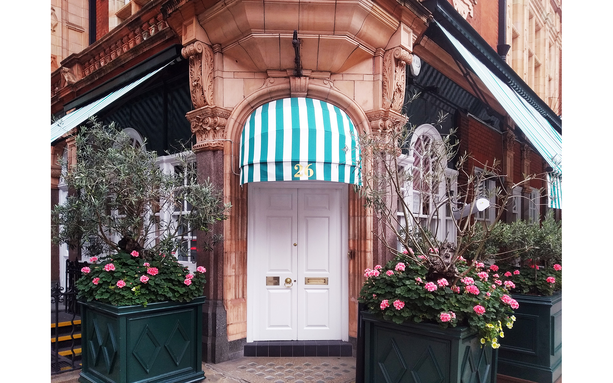 awning refurbishment