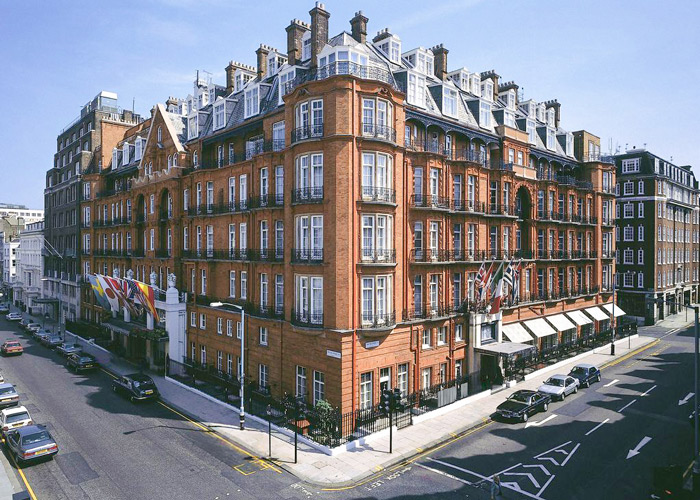 Hotel Awnings Claridges