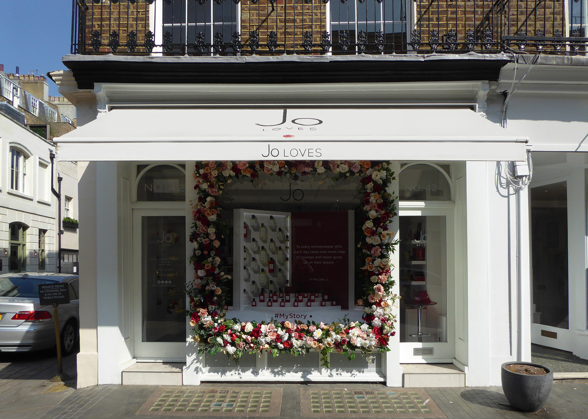Classic awning Jo Loves