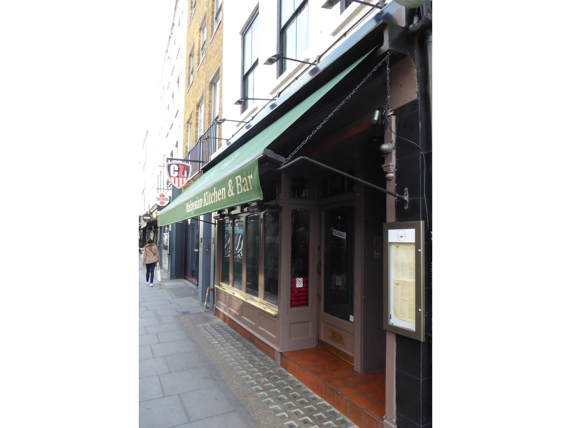 Laxsa victorian awning