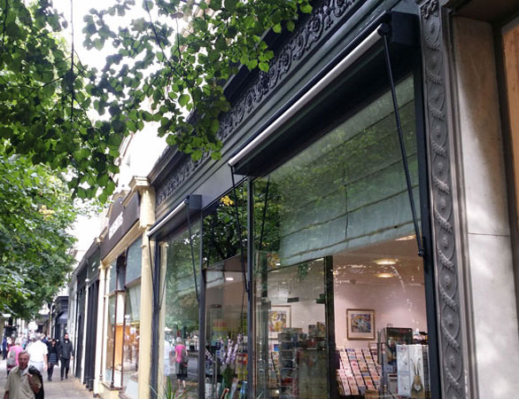 Greenwich awning for Mayther
