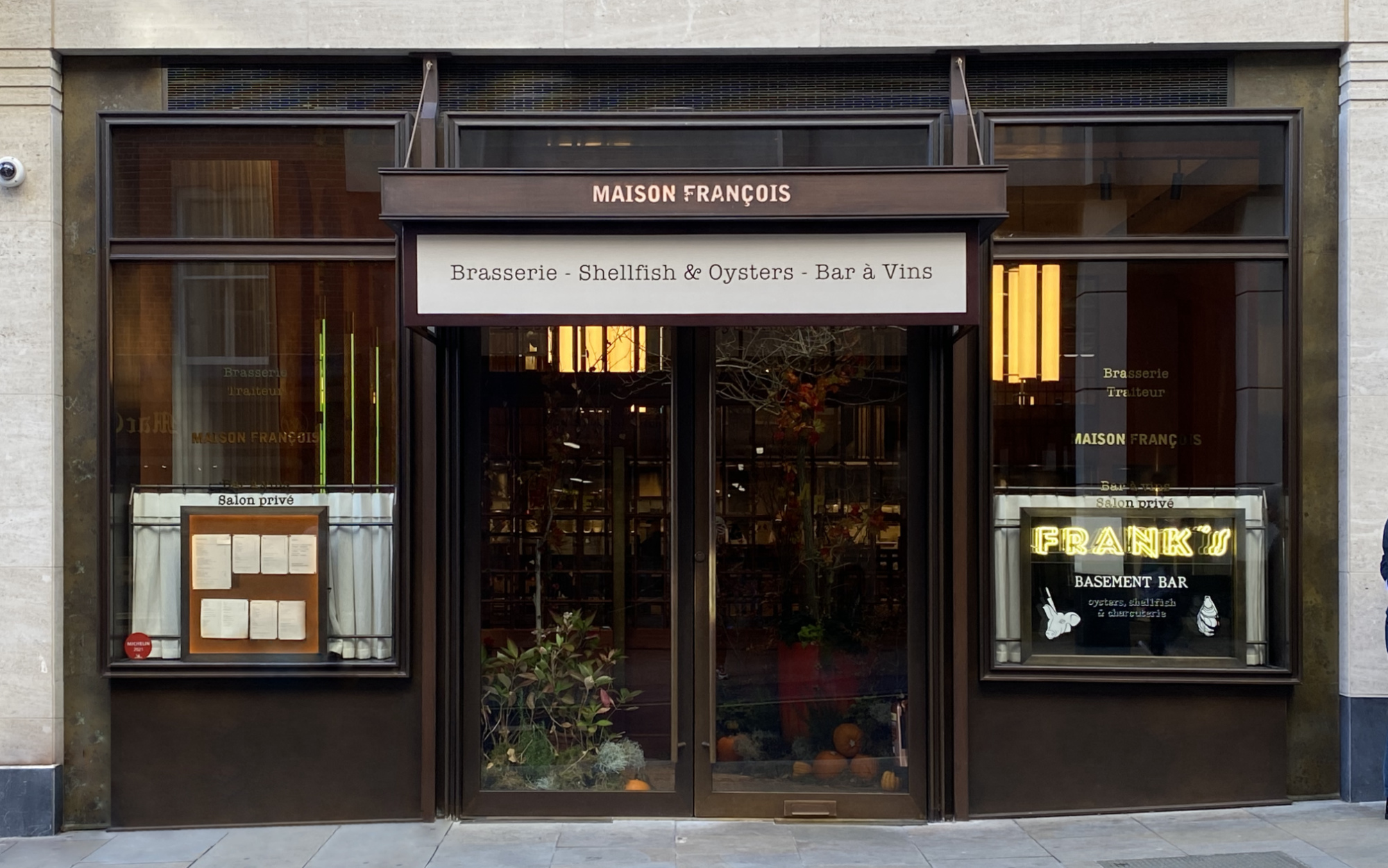 RIB® Bespoke Canopy at Maison François