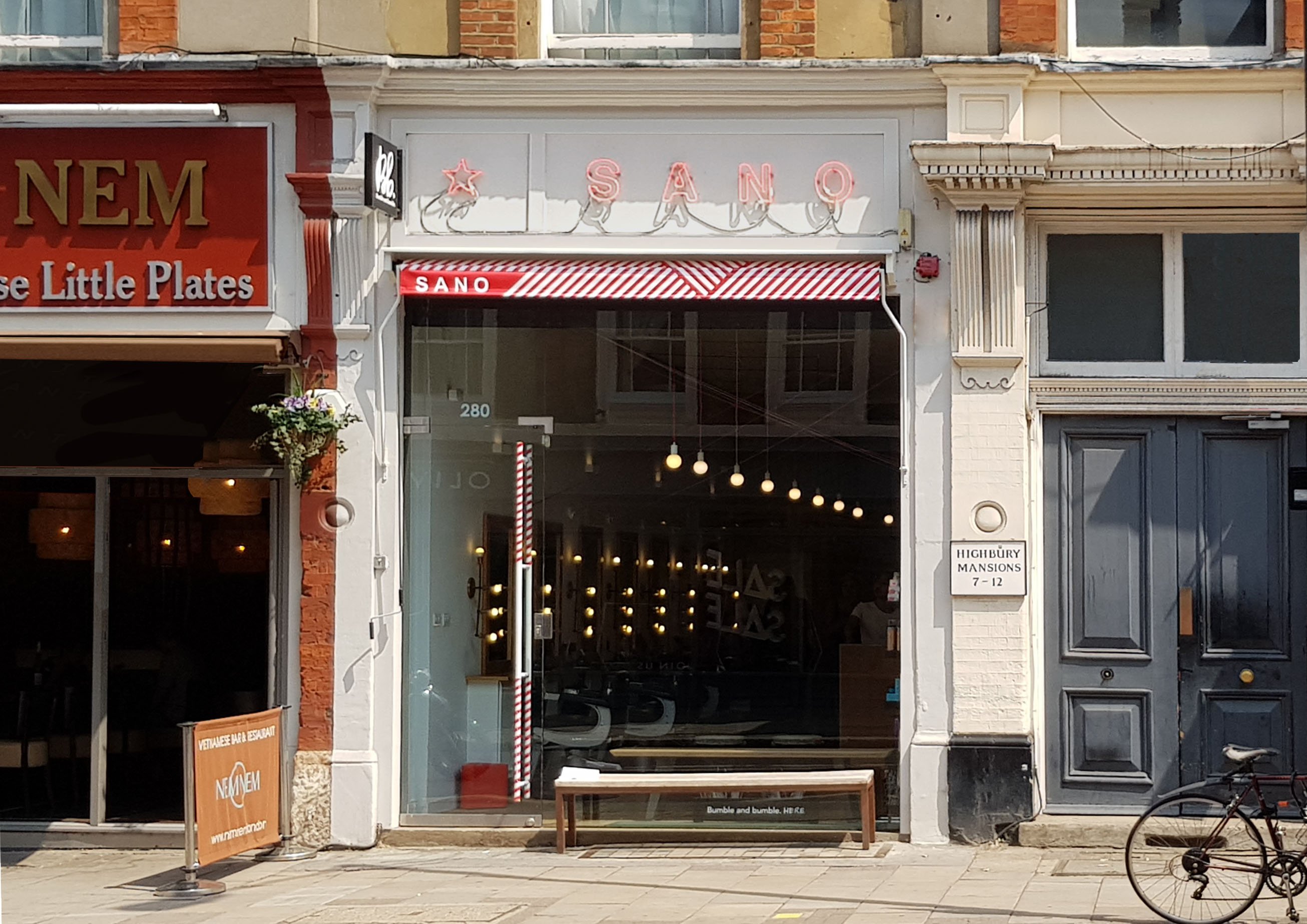 RAGS®  awning branding