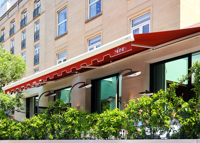 Signature Folding-Arm Awning, La Mome
