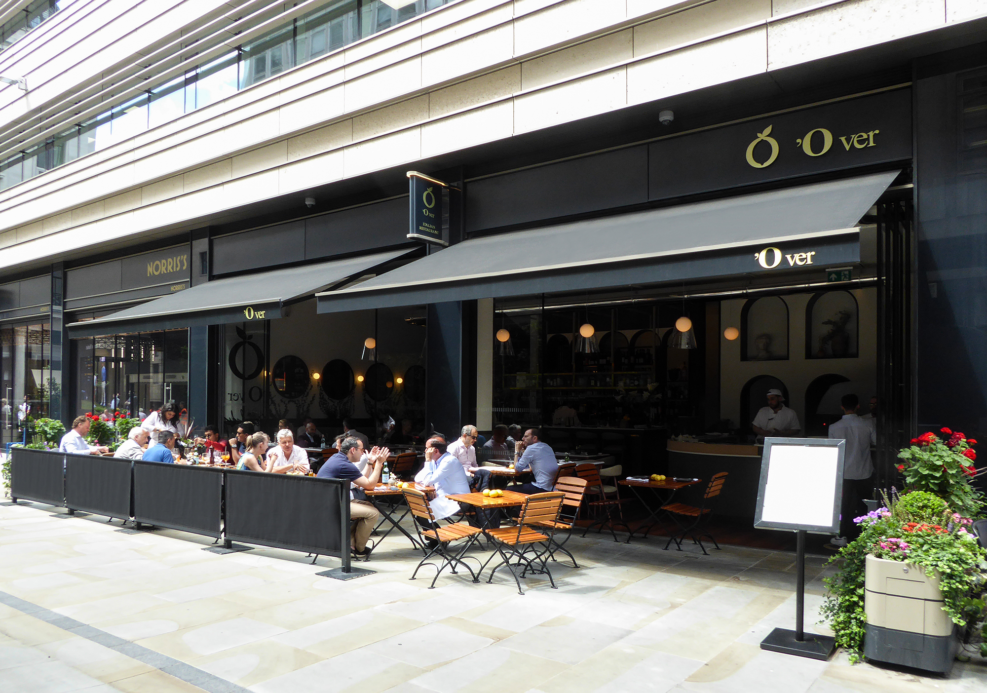 SQ2 awnings Westminster
