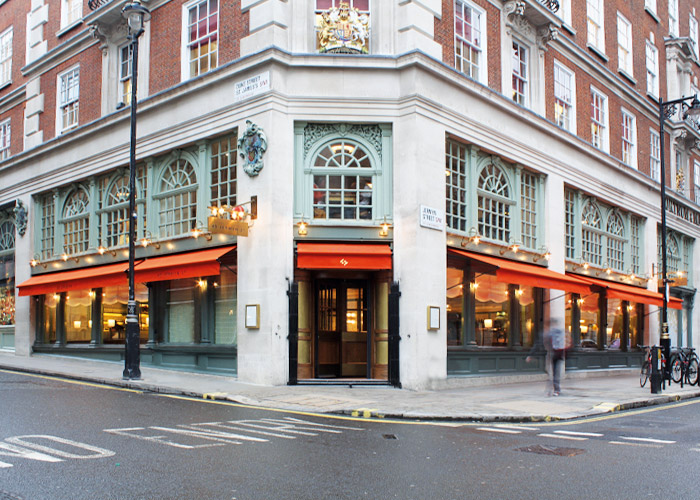 Premium Restaurant Awnings