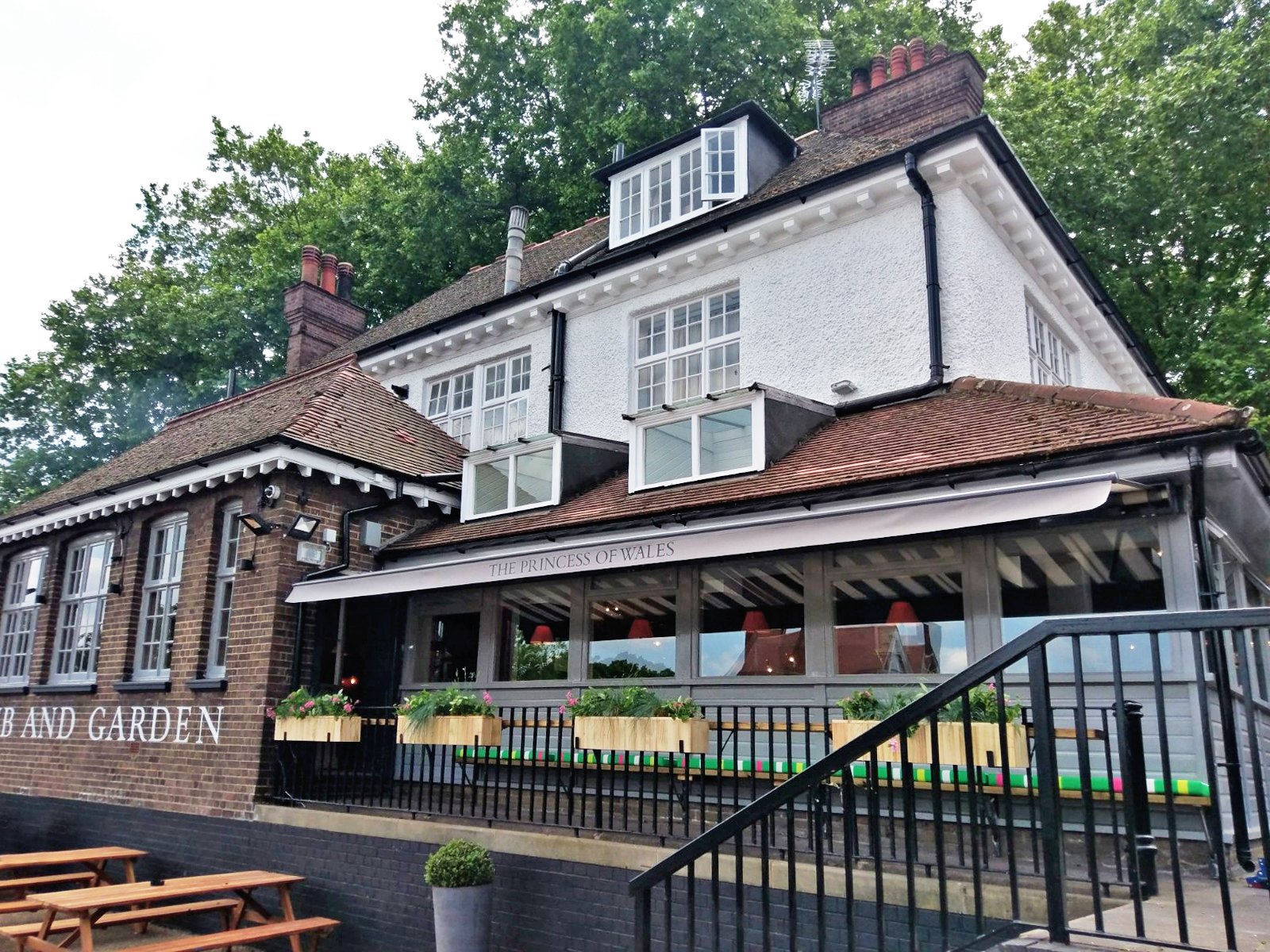 awning recovered at The Princess of Wales