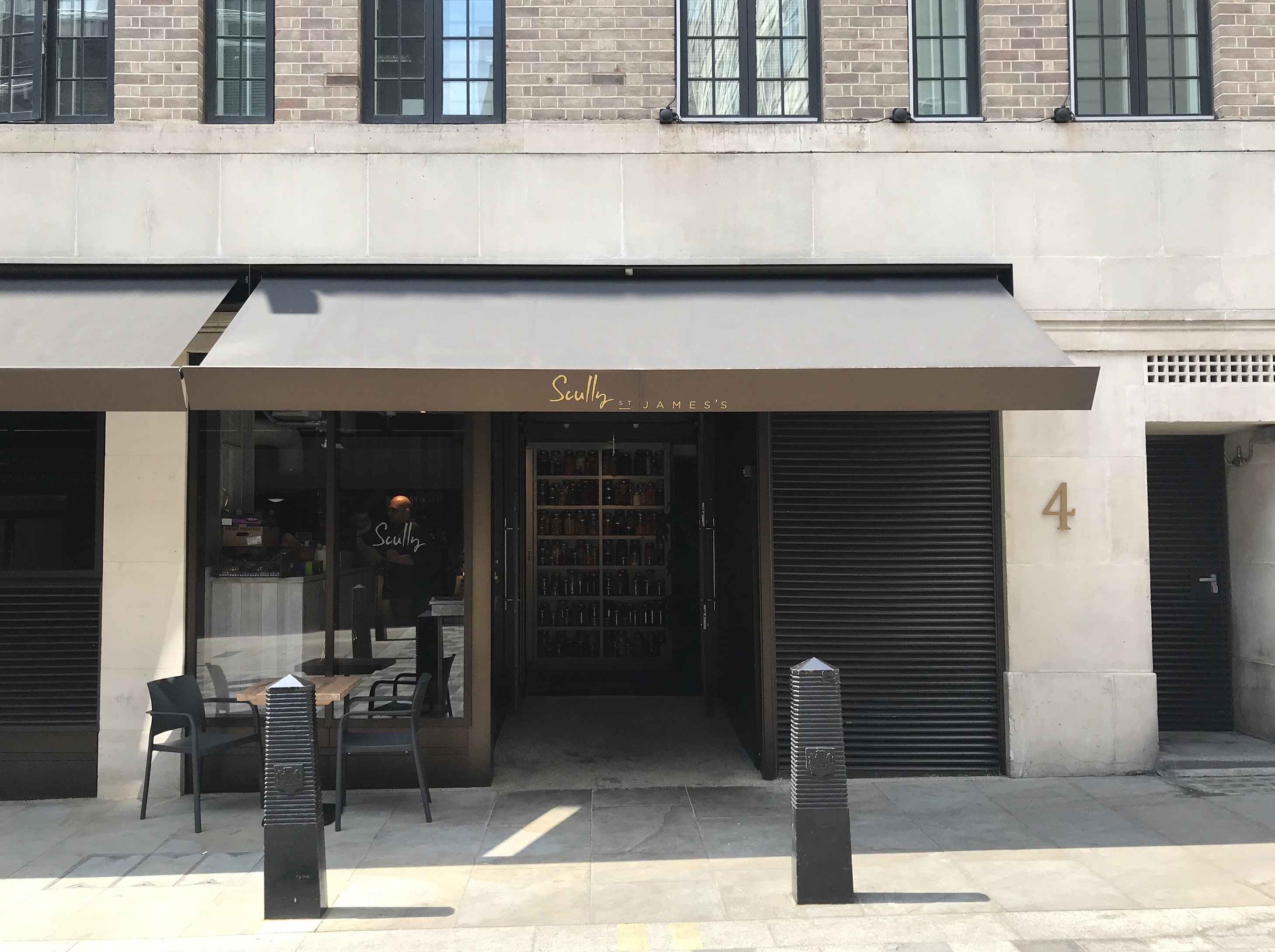 Scully awnings St James