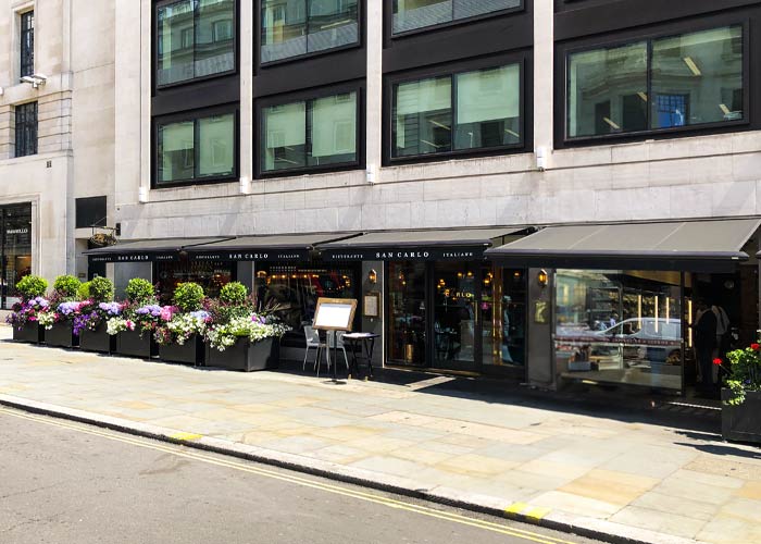  Summer terrace awnings