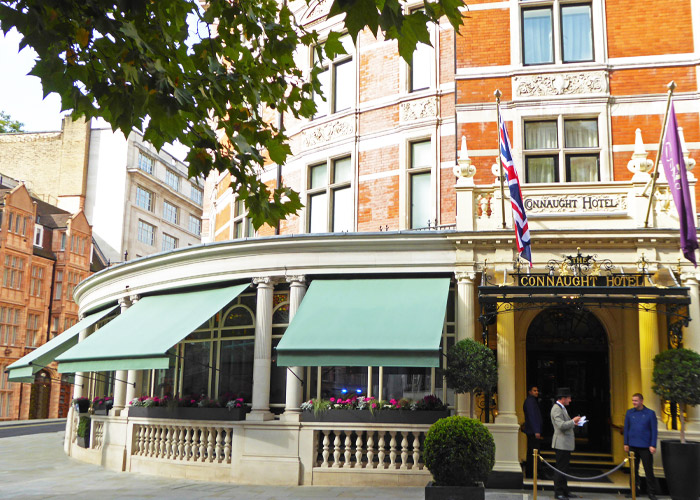 Hotel Awnings