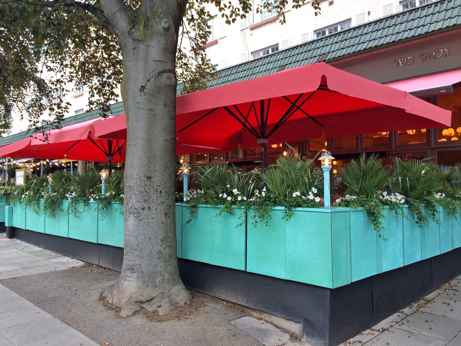 Classic parasols
