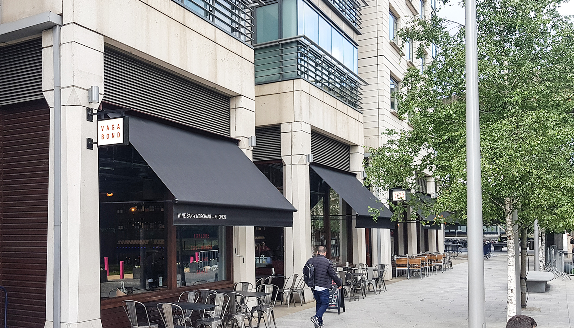 vagabond wines Greenwich awnings