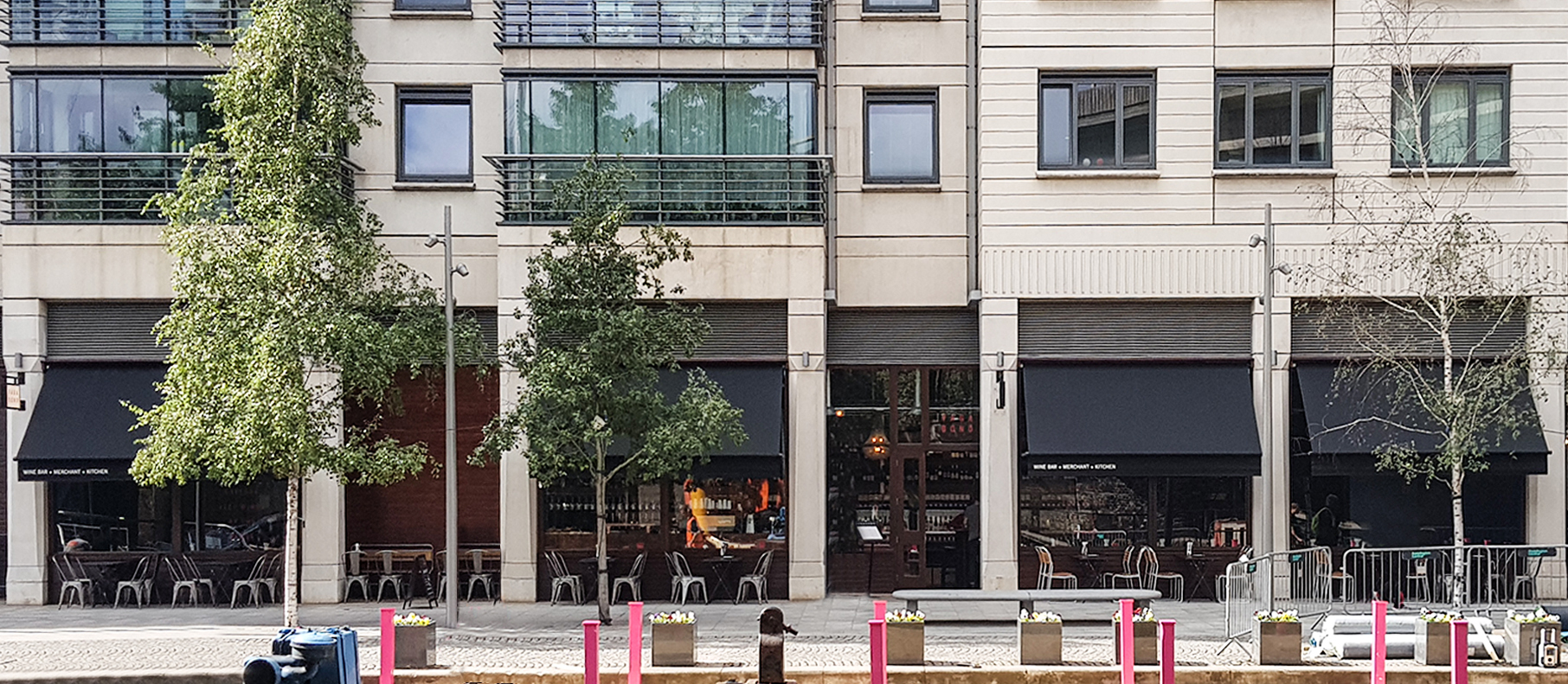 vagabond wines Greenwich awnings