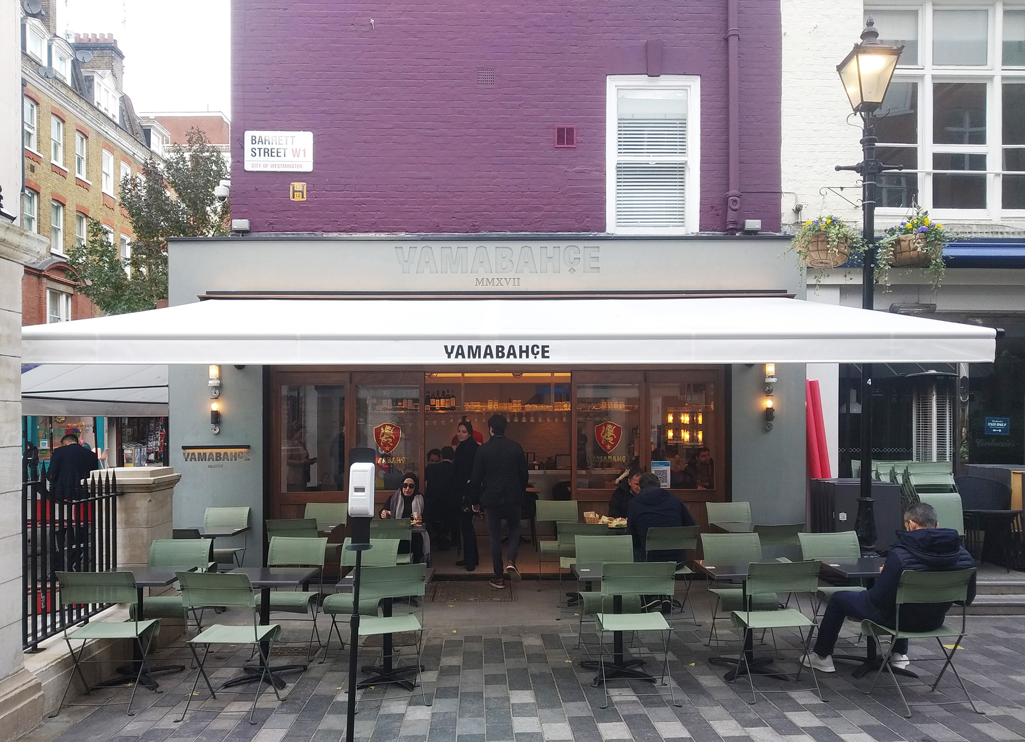 Cantilever Greenwich awning