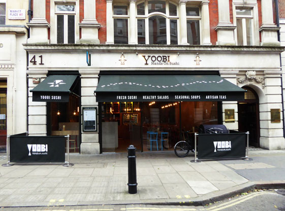 Greenwich awnings at Yoobi