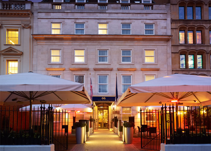 Morco bespoke awnings and parasols for Club Quarters hotel London